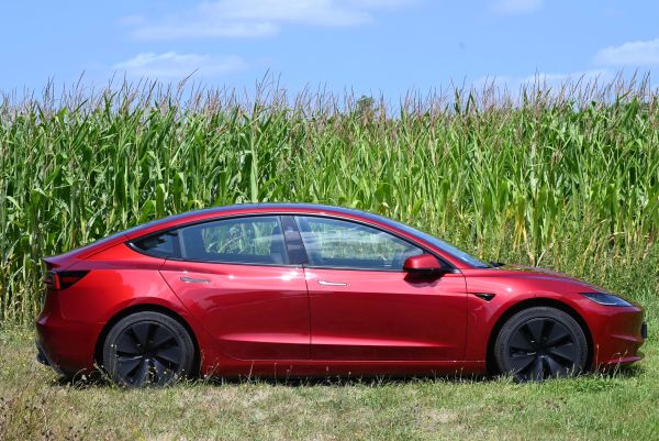 Essai de voiture, pourquoi opter pour une Tesla ?